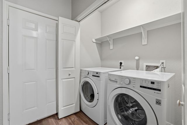 4834 Van Fleet Street, Houston, TX 77033