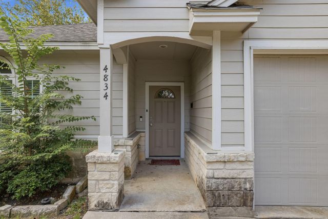 4834 Van Fleet Street, Houston, TX 77033