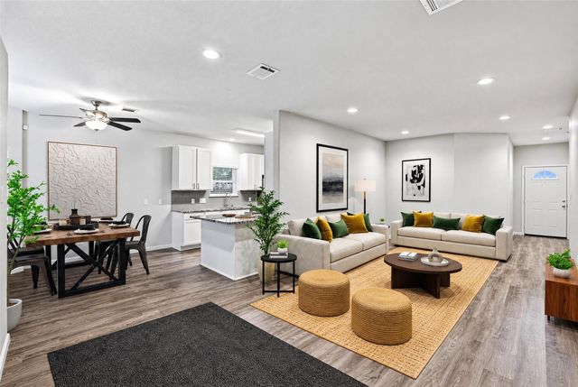 4834 Van Fleet Street, Houston, TX 77033