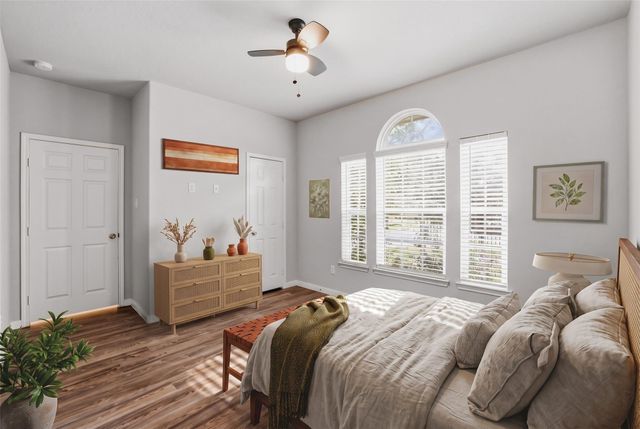 4834 Van Fleet Street, Houston, TX 77033
