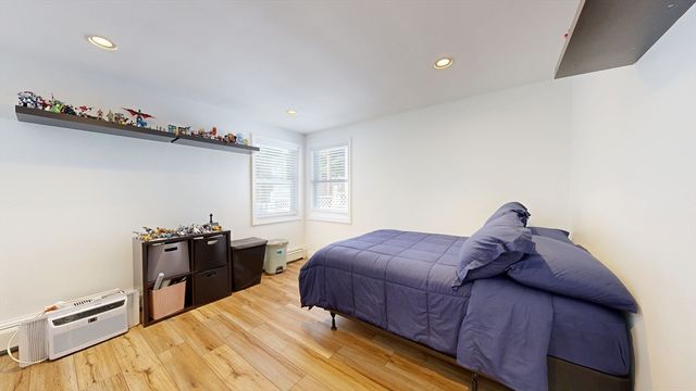 28 Deforest St, Boston, MA 02136