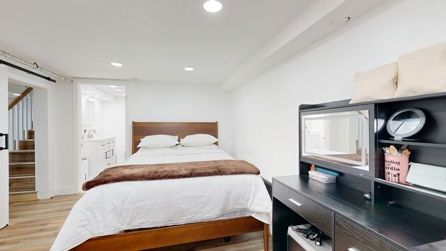 28 Deforest St, Boston, MA 02136