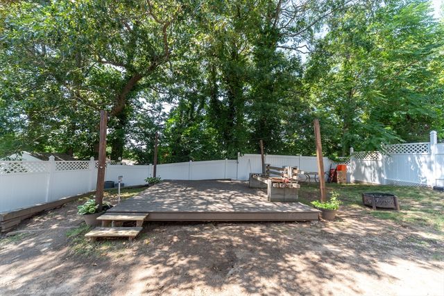 28 Deforest St, Boston, MA 02136