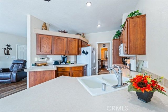 1121 Marina Drive, Needles, CA 92363