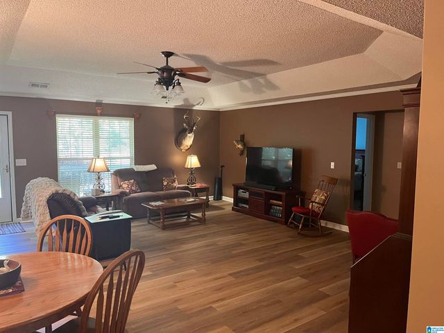 135 COUNTY ROAD 731, Clanton, AL 35046
