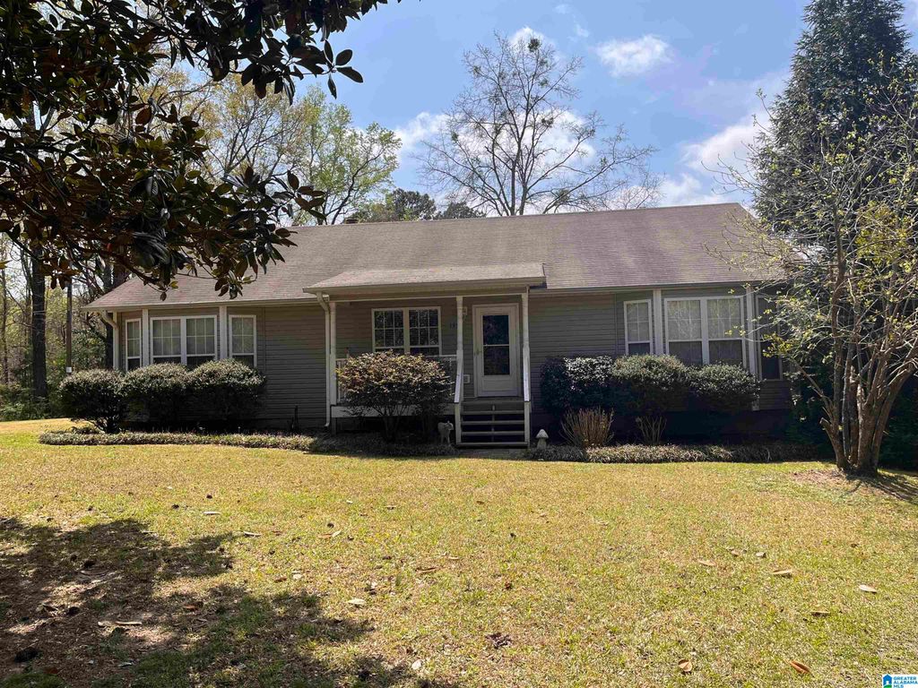 135 COUNTY ROAD 731, Clanton, AL 35046