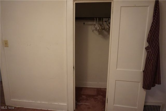 881 Stoner Street, Akron, OH 44320