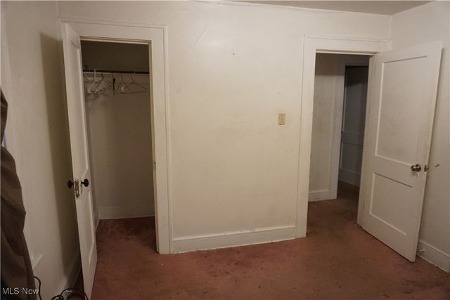 881 Stoner Street, Akron, OH 44320