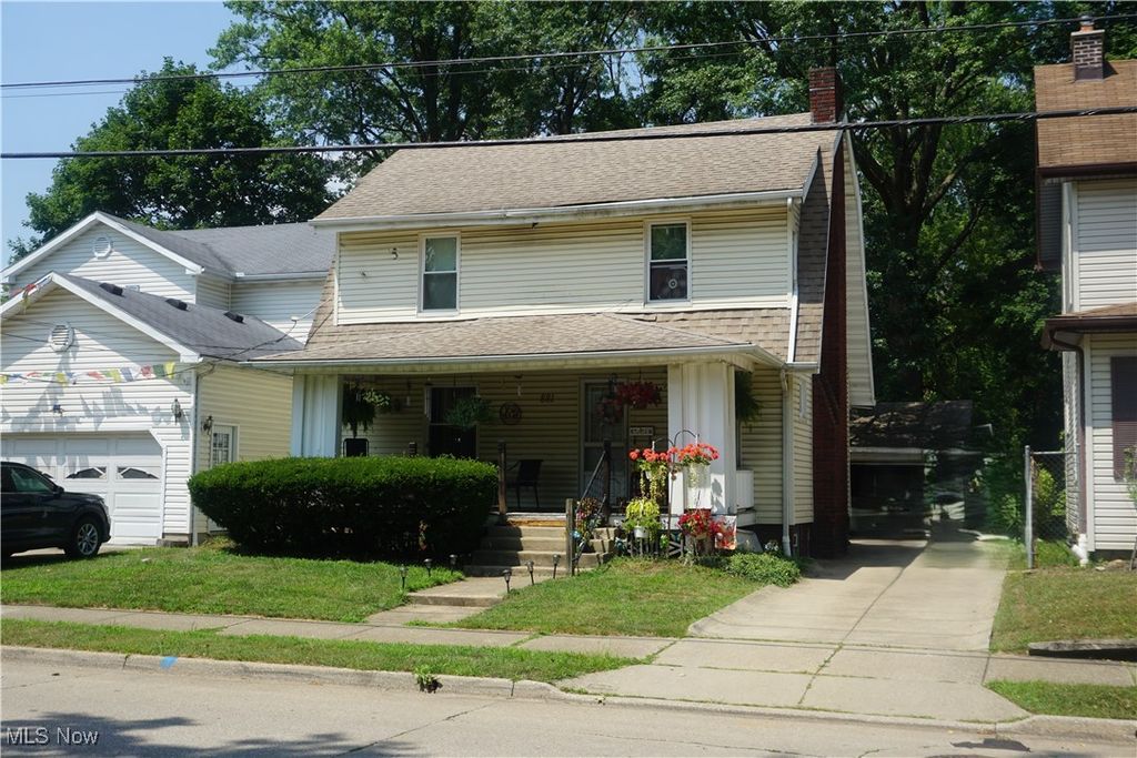 881 Stoner Street, Akron, OH 44320