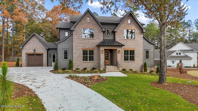 310 Sloan Lane, Pinehurst, NC 28374