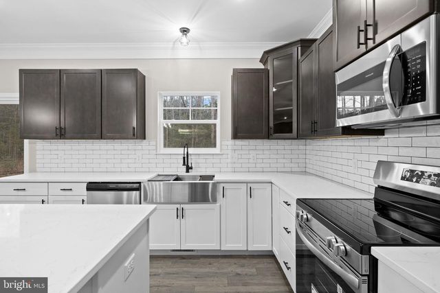 5848 HICKORY RIDGE RD, Spotsylvania, VA 22551