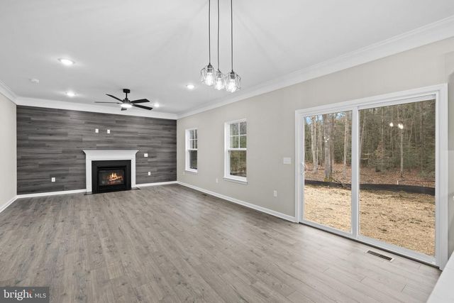 5848 HICKORY RIDGE RD, Spotsylvania, VA 22551