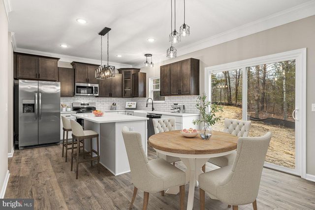 5848 HICKORY RIDGE RD, Spotsylvania, VA 22551