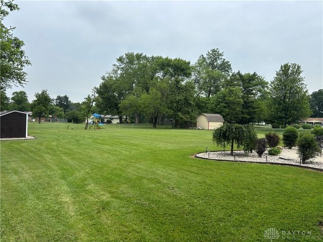 5858 Wood Avenue, Greenville, OH 45331