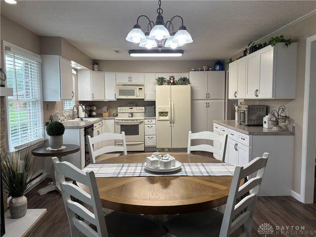 5858 Wood Avenue, Greenville, OH 45331