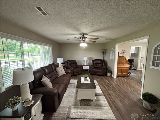 5858 Wood Avenue, Greenville, OH 45331