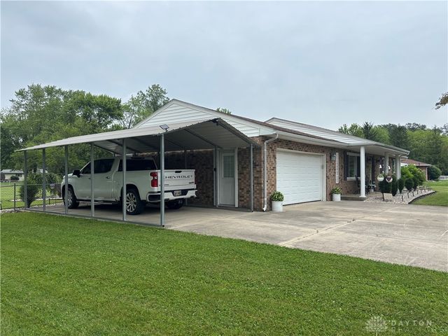 5858 Wood Avenue, Greenville, OH 45331