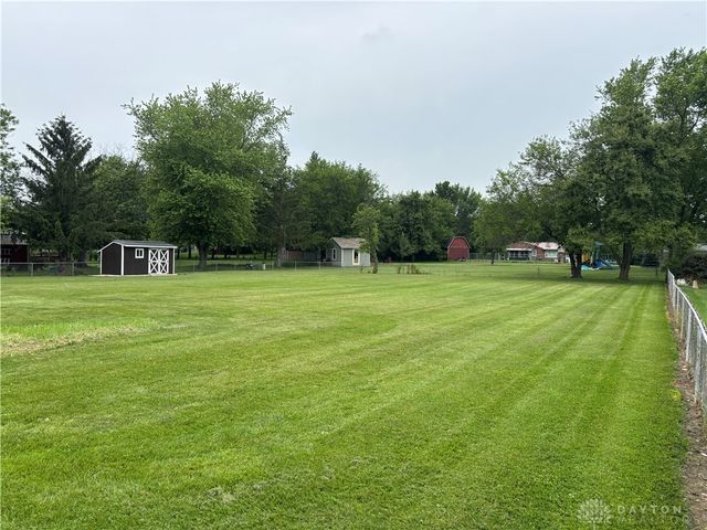 5858 Wood Avenue, Greenville, OH 45331