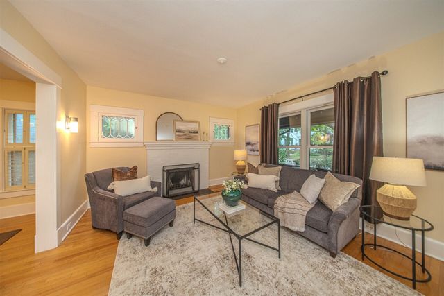 1078 Ferdon Road, Ann Arbor, MI 48104