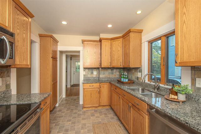 1078 Ferdon Road, Ann Arbor, MI 48104