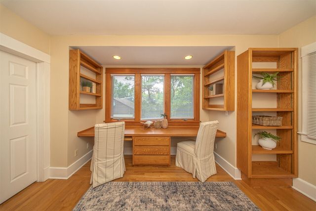 1078 Ferdon Road, Ann Arbor, MI 48104