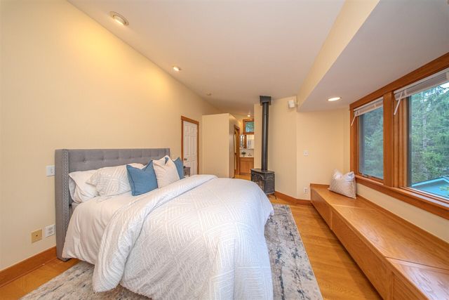 1078 Ferdon Road, Ann Arbor, MI 48104