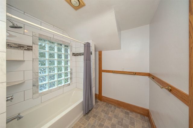 1078 Ferdon Road, Ann Arbor, MI 48104