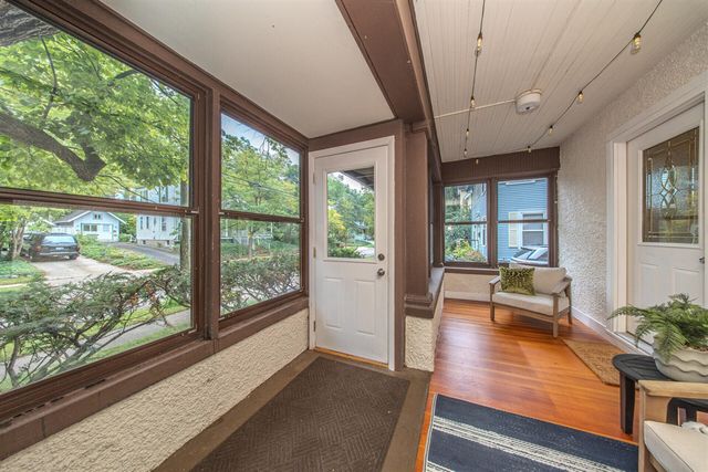 1078 Ferdon Road, Ann Arbor, MI 48104