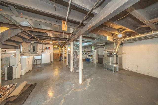 1078 Ferdon Road, Ann Arbor, MI 48104