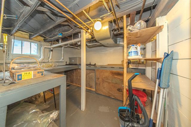 1078 Ferdon Road, Ann Arbor, MI 48104