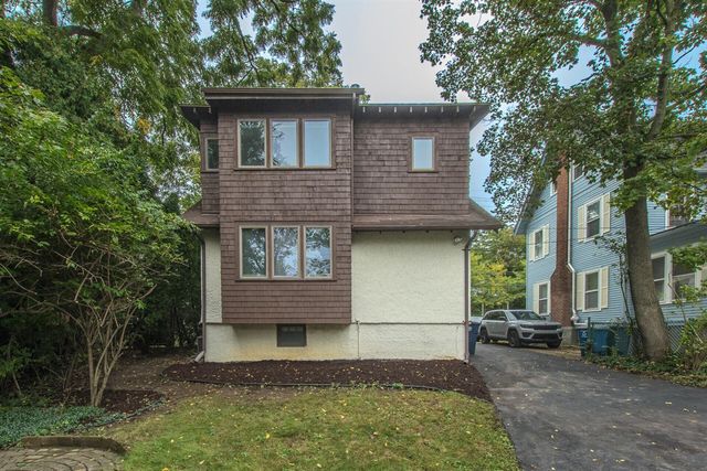 1078 Ferdon Road, Ann Arbor, MI 48104