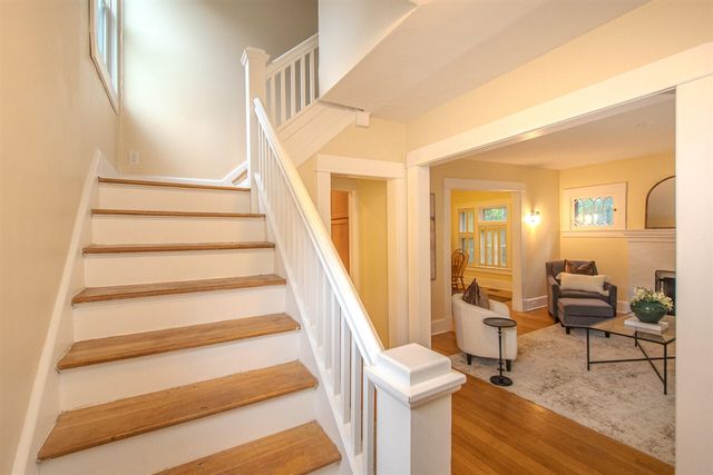 1078 Ferdon Road, Ann Arbor, MI 48104