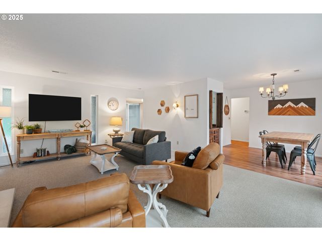 18308 Ne COLE WITTER Rd, Battle Ground, WA 98604