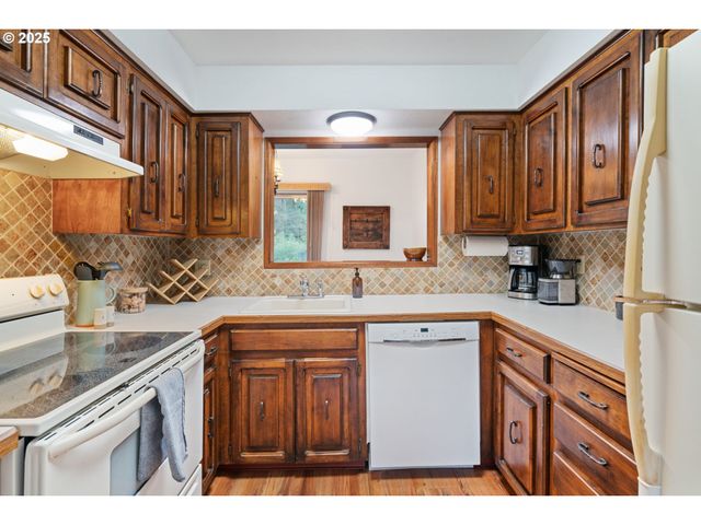 18308 Ne COLE WITTER Rd, Battle Ground, WA 98604