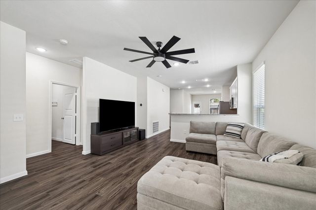 19215 Tannach Drive Drive, Tomball, TX 77375