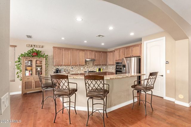 342 E SEVEN SEAS Drive, Casa Grande, AZ 85122