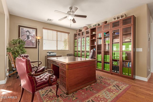 342 E SEVEN SEAS Drive, Casa Grande, AZ 85122