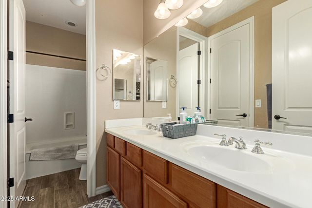 342 E SEVEN SEAS Drive, Casa Grande, AZ 85122