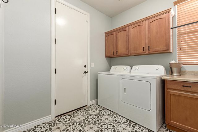 342 E SEVEN SEAS Drive, Casa Grande, AZ 85122