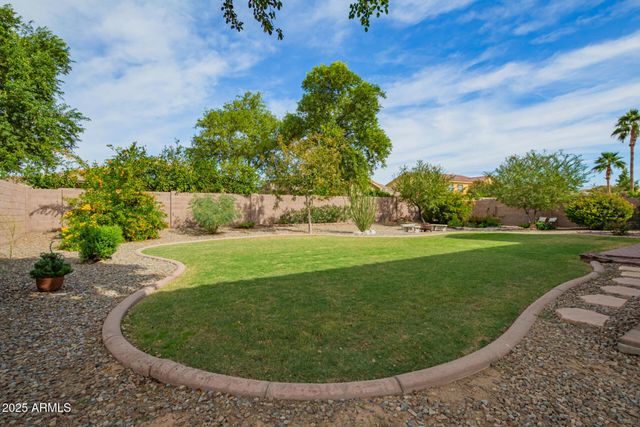 342 E SEVEN SEAS Drive, Casa Grande, AZ 85122