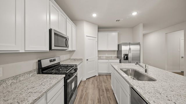 17219 White Peace Drive, Waller, TX 77484