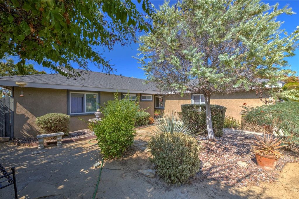 11621 Fireside, Whittier, CA 90604 — photo 4