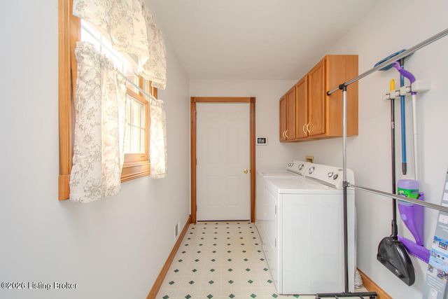 1001 Navajo Dr, Bardstown, KY 40004