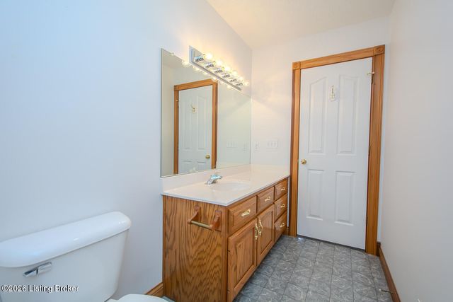1001 Navajo Dr, Bardstown, KY 40004