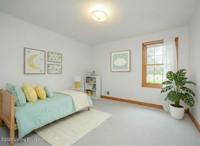 1001 Navajo Dr, Bardstown, KY 40004