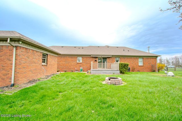 1001 Navajo Dr, Bardstown, KY 40004