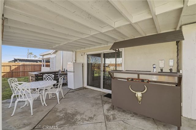 44335 Glenraven, Lancaster, CA 93535