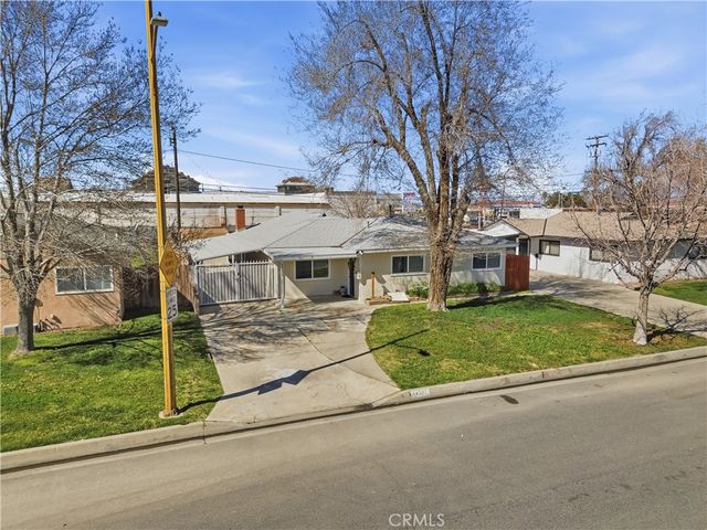 44335 Glenraven, Lancaster, CA 93535
