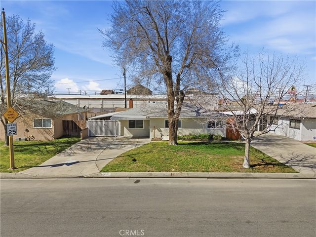 44335 Glenraven, Lancaster, CA 93535