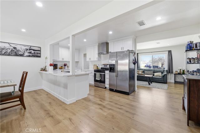 44335 Glenraven, Lancaster, CA 93535